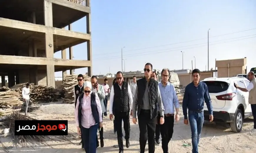 نائب وزير الصحة يقوم بجولة تفقدية لمشروع مستشفى بغداد ووحدة طب الأسرة في نخل بشمال سيناء
