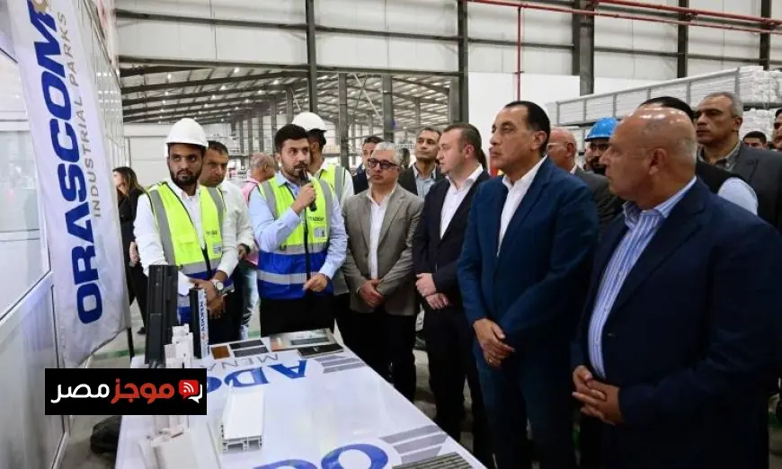 رئيس الوزراء يدشن مصنع أدو مينا لصناعة مواد البناء في المنطقة الصناعية بالسخنة