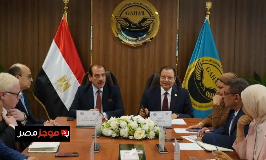 د. أحمد طه يعلن عن إصدار معايير اعتماد مكاتب الصحة والحجر الصحي لأول مرة