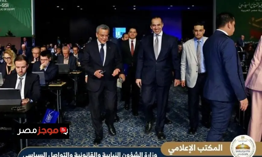 المستشار محمود فوزي يؤكد ضرورة تقديم الحكومة لتقارير دورية عن تنفيذ برنامجها الوزاري