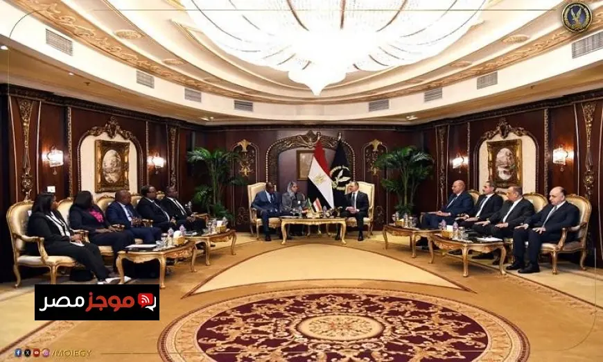 وزير الداخلية يعزز التعاون مع نظيره الزامبي بتوقيع مذكرة تفاهم لمكافحة الإرهاب