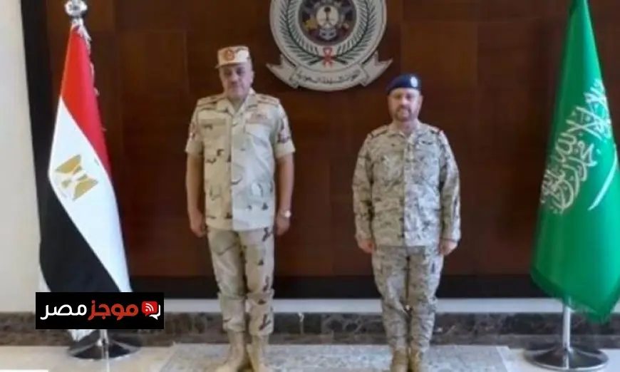 رئيس الأركان يعود إلى الوطن بعد زيارة ناجحة للسعودية