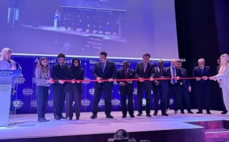 وزير السياحة يفتتح الاجتماع السنوي لمنتدى السياحة العالمي في بروكسل