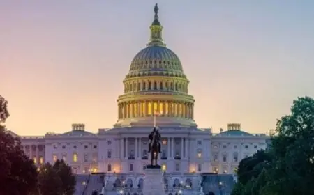 إدارة ترامب تستخدم أزمة الطيران كوسيلة للضغط على الديمقراطيين لحل الإغلاق الحكومي