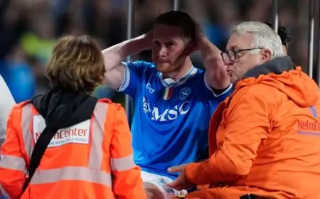 دي بروين يجري عملية جراحية ناجحة في الوقت الذي يبدأ فيه نابولي البحث عن خليفة له