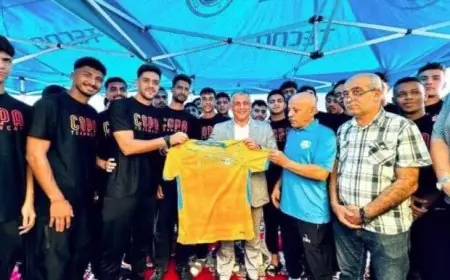 محافظ الإسماعيلية يشجع لاعبي الدراويش قبل مباراة حاسمة ضد فاركو