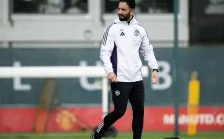 أموريم يتحدث عن تجربته المليئة بالتحديات خلال عامه الأول مع يونايتد