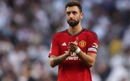 برونو فيرنانديز يتألق في تشكيل مانشستر يونايتد استعدادًا لمواجهة برايتون في الدوري الإنجليزي