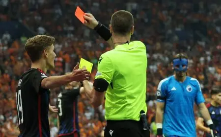 حكم قمة الهلال والشباب بدوري روشن يتعرض للإيقاف تعرف على تفاصيل القضية