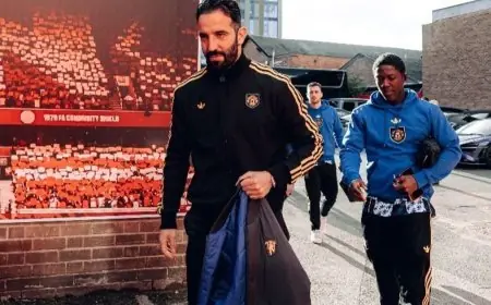 أموريم يثبت التشكيلة الأساسية للمرة الأولى مع مانشستر يونايتد