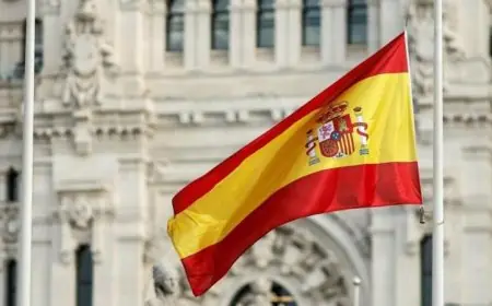 محاكمة تاريخية للنائب العام الإسباني تبدأ وسط اهتمام واسع