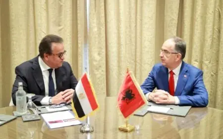 وزير الصحة يناقش تعزيز التعاون الصحي مع رئيس ألبانيا