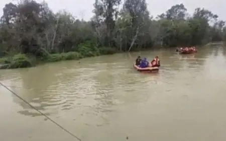 مصرع 15 شخصا جرفتهم مياه نهر في بابوا شرق إندونيسيا