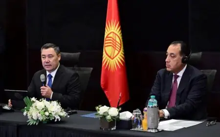 الرئيس القيرغيزي يؤكد خلال زيارته للمتحف أن مصر هي مهد الحضارة بالفعل