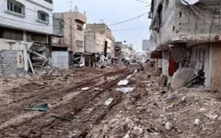 الاحتلال يستمر في عدوانه على طولكرم لليوم 283 ويجرف مدخل المخيمين