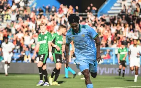 ديبالا يغيب عن روما لمدة شهر بسبب الإصابة العضلية