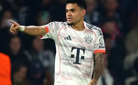 دياز يقود بايرن ميونخ للتقدم على سان جيرمان بهدفين قبل طرده