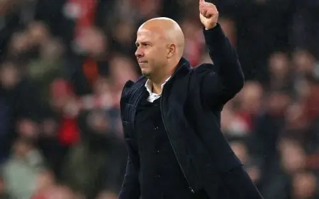 سلوت يعتبر مباراة ريال مدريد الأفضل هذا الموسم ويشير إلى حظ فيرتز السيئ