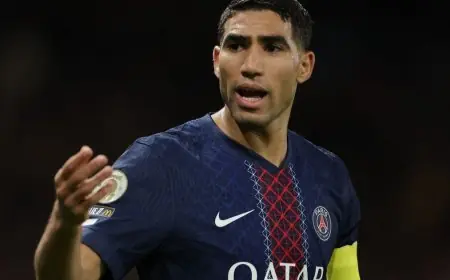 أشرف حكيمي يطمئن جماهيره برسالة مؤثرة بعد إعلان عن إصابته