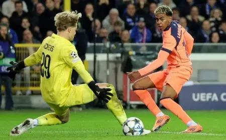 لامين يامال وفيران توريس يهاجمان دفاع برشلونة بعد مباراة بروج