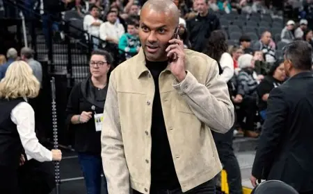 توني باركر يحقق حلمه ويدرب منتخب فرنسا تحت 17 عاماً في كرة السلة