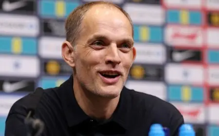 توخيل يستمتع بتدريب منتخب إنجلترا ويشعل التكهنات حول تجديد عقده