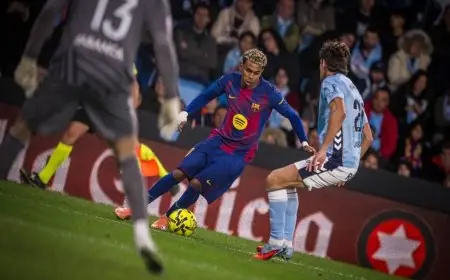 لامين يامال يوجه اللوم لزملائه في برشلونة بسبب غياب خط الوسط