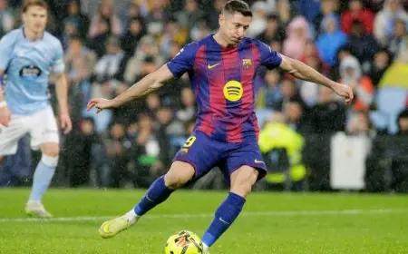 ليفاندوفسكي يدعو برشلونة لتصحيح الأخطاء خلال فترة التوقف الدولي