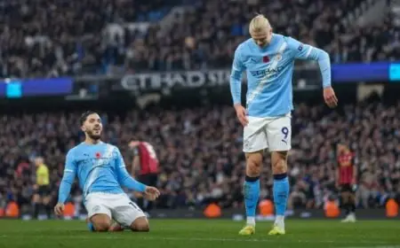 مانشستر سيتي يواصل الضغط على أرسنال بفوز ساحق على بورنموث في الدوري الإنجليزي الممتاز