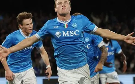 بعد إصابة سيسكو هل يتمكن مانشستر يونايتد من استعادة هويلوند من نابولي