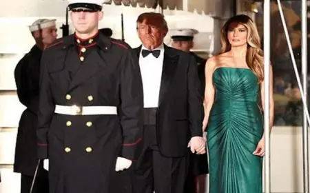 فستان ميلانيا ترامب الأخضر يتألق ويسرق الأضواء في البيت الأبيض