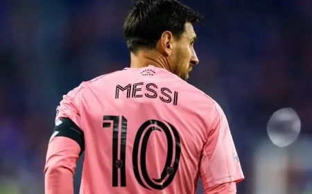 ليونيل ميسي يتألق ويحقق إنجاز 1300 هدف ومساهمة في مسيرته الرياضية