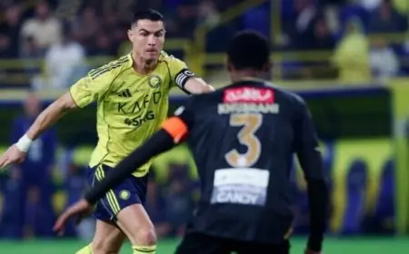 النصر يمطر شباك الخليج بأربعة أهداف في مباراة مثيرة بالدوري السعودي