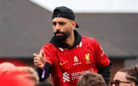 كاراجار يوجه انتقادات لمحمد صلاح بعد هزيمة ليفربول أمام نوتنجهام فورست في الدوري الإنجليزي