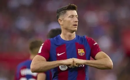 روبرت ليفاندوفسكي يرفض عرض تركيا ويتمسك بالاستمرار في برشلونة