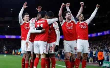 انخفاض مخيف في أداء فيرجيل فان دايك بعد الخطأ الفادح أمام أيندهوفن