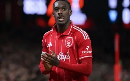 ليون يتصدر الدوري الأوروبي وفورست يحقق انتصارات متتالية