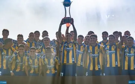 جدل في الدوري الأرجنتيني بسبب ممر شرفي معكوس لأنخيل دي ماريا وفرض عقوبة على فيرون