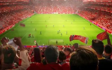 ملعب أولد ترافورد الجديد يعزز فرص بريطانيا في استضافة كأس العالم للسيدات 2035