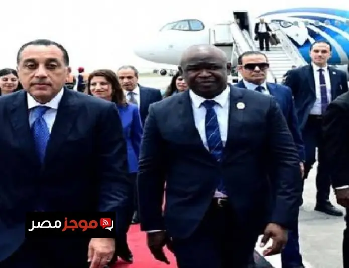 رئيس الوزراء يصل أنجولا للمشاركة في القمة السابعة بين الاتحاد الإفريقي والاتحاد الأوروبي