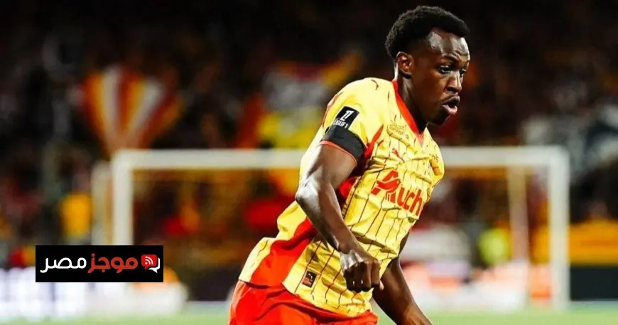 سعود عبد الحميد يدخل التشكيلة الأساسية لأول مرة مع لانس في الدوري الفرنسي