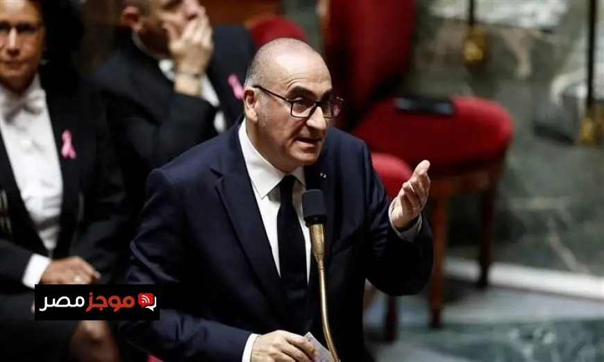 وزير الداخلية الفرنسي يحذر من عواقب سياسة لي الأذرع مع الجزائر