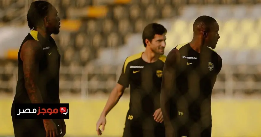 غياب كريم بنزيما يثير التساؤلات عن التشكيلة المتوقعة للاتحاد في مواجهة الخليج