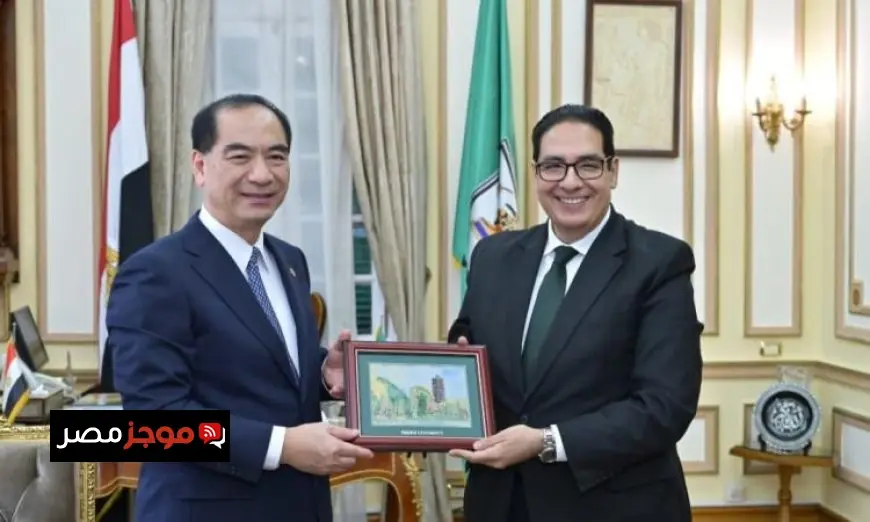 د. عبد الصادق يتحدث عن تأسيس فرع جديد لجامعة بكين في فرع الجامعة الدولية بالقاهرة