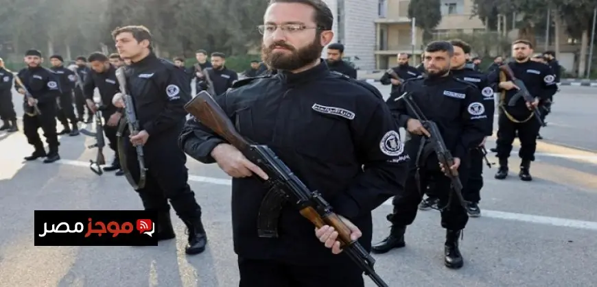 مقتل سوريين وإصابة خمسة جراء استهداف سيارة مدنية في ريف إدلب