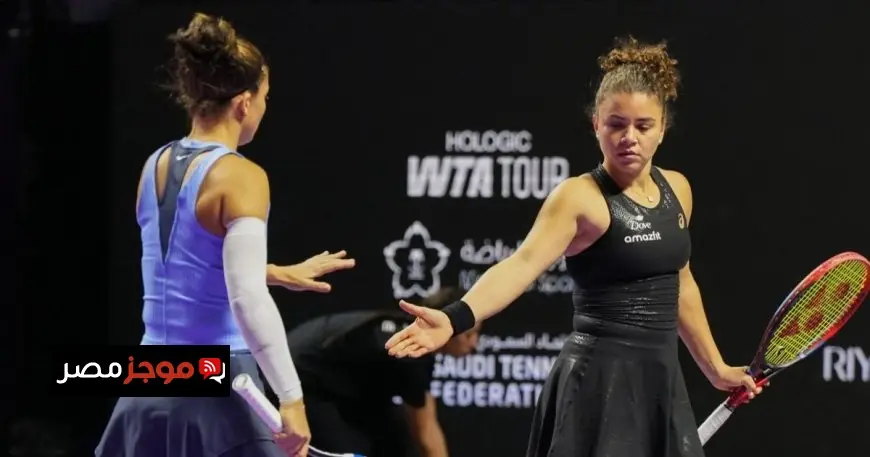 انطلاق بطولة نهائيات رابطة محترفات التنس بالرياض بمواجهات حماسية مثيرة