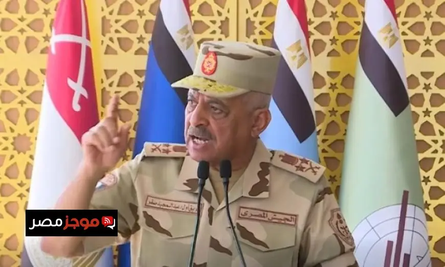 وزير الدفاع يشارك في تفتيش عمليات الحرب للمنطقة المركزية العسكرية