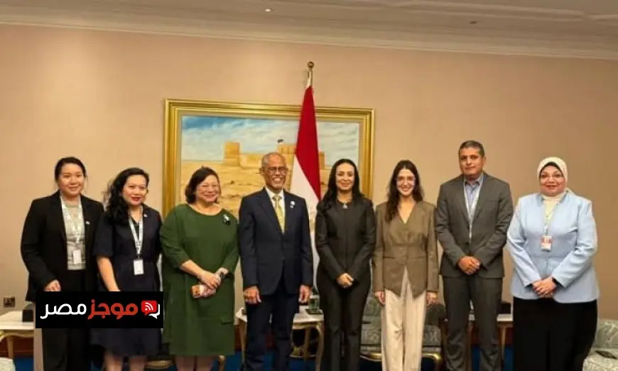 مايا مرسي تبحث مع وزير الأسرة في سنغافورة سبل تعزيز التعاون بين الوزارتين