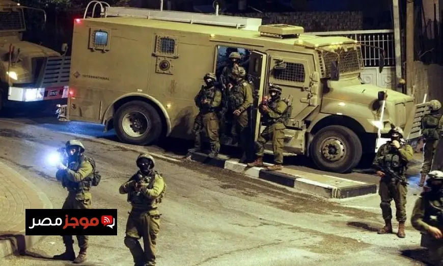 قوات الاحتلال الإسرائيلي تهاجم بلدة في شرق طولكرم بالضفة الغربية