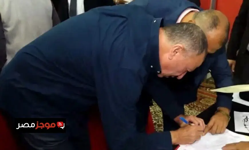 محمود الخطيب يصل نادي الأهلي للإدلاء بصوته في الانتخابات فيديوهات تنقل الحدث